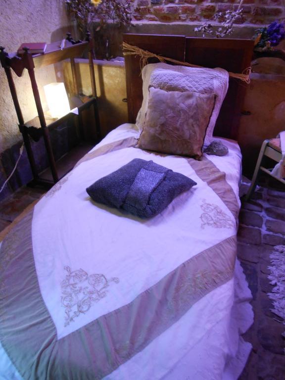 La Mezzanine Otel Amfroipret Oda fotoğraf